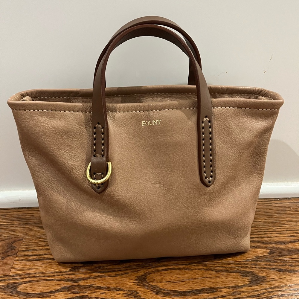 Fount Leather Bellfield Crossbody Camel